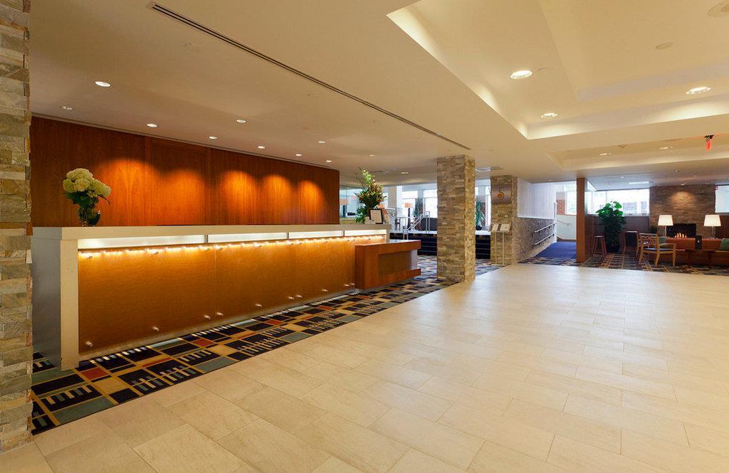 Umass Lowell Inn And Conference Center Interior foto