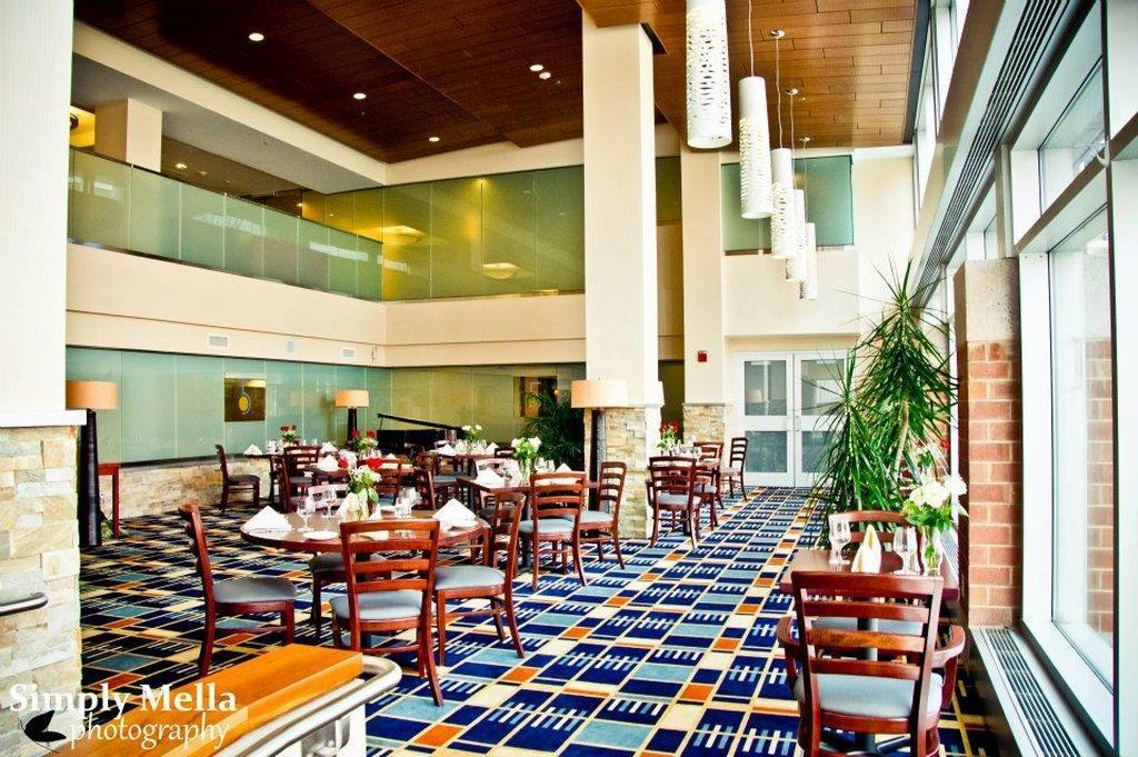 Umass Lowell Inn And Conference Center Restaurant foto